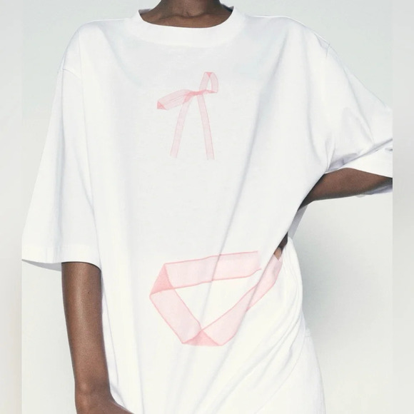 Zara Tops - ZARA, Bows t-shirt, size Large